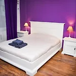 Lovely 1Bedroom Apartment With Balcony And Parking